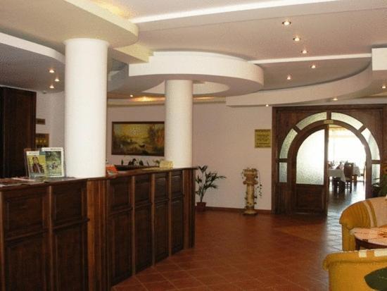 Hotel Wels Băltenii de Sus Buitenkant foto