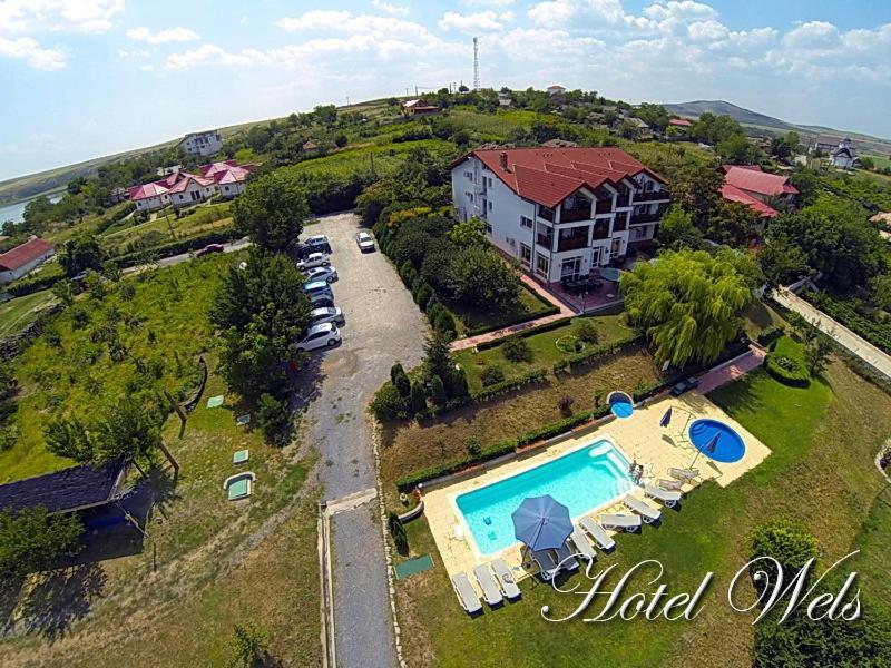 Hotel Wels Băltenii de Sus Buitenkant foto