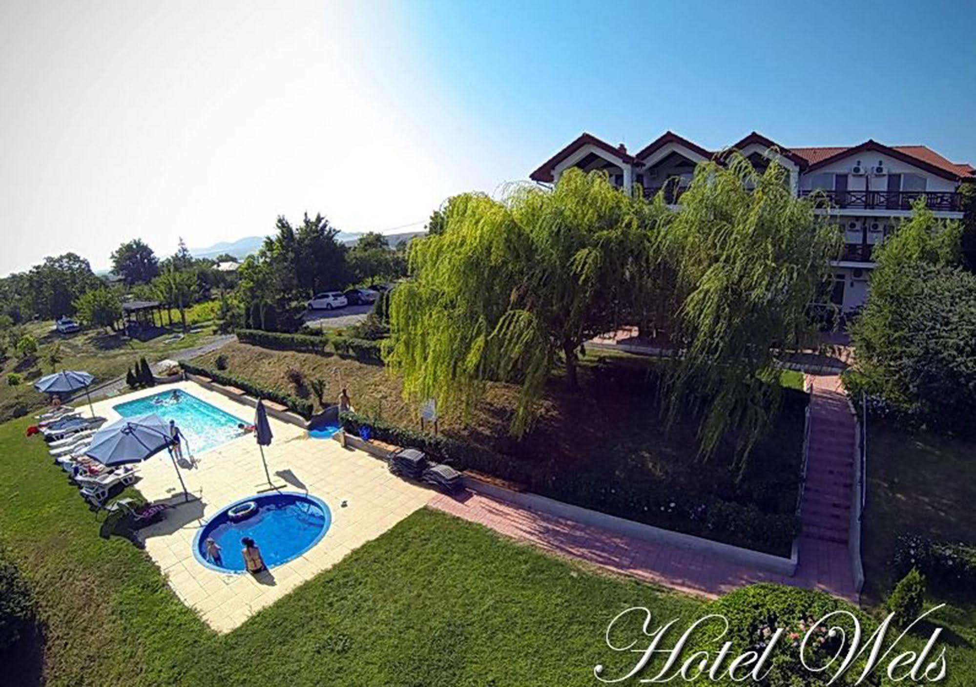 Hotel Wels Băltenii de Sus Buitenkant foto